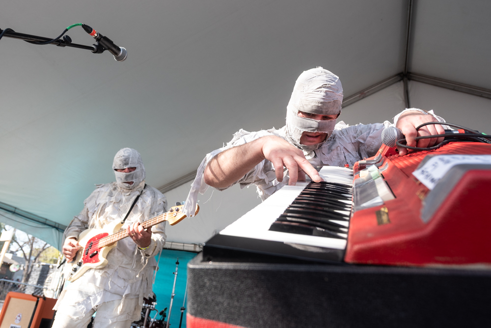 SXSW in Photos: The Mummies, TEAR DUNGEON, Kid Phenomenon and More