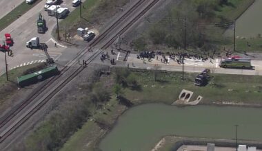Missouri City crash involving Amtrak train, 18-wheeler