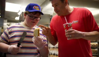 Stranger Things' Jake Connelly works shift at Plano Raising Cane's