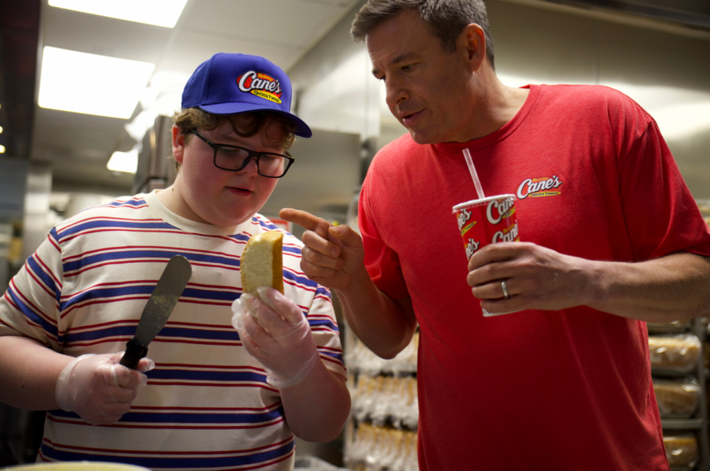 Stranger Things' Jake Connelly works shift at Plano Raising Cane's