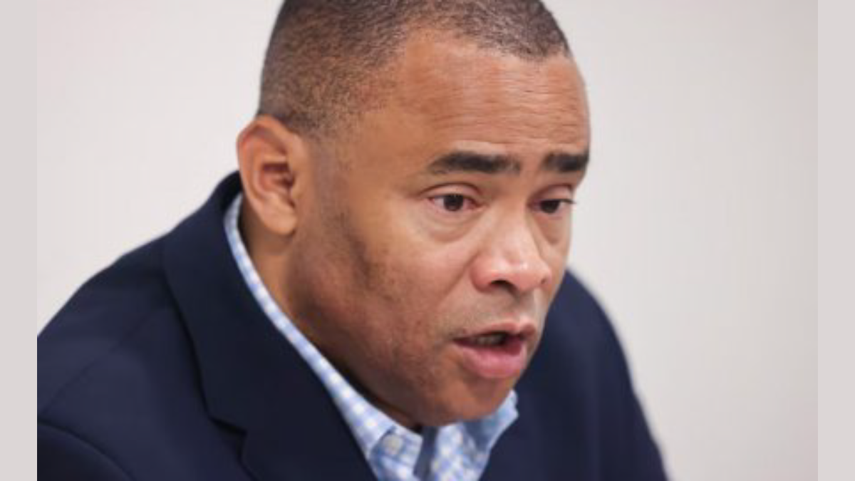 Fort Worth Rep. Marc Veasey calls for removal of Rangers statue from ballpark