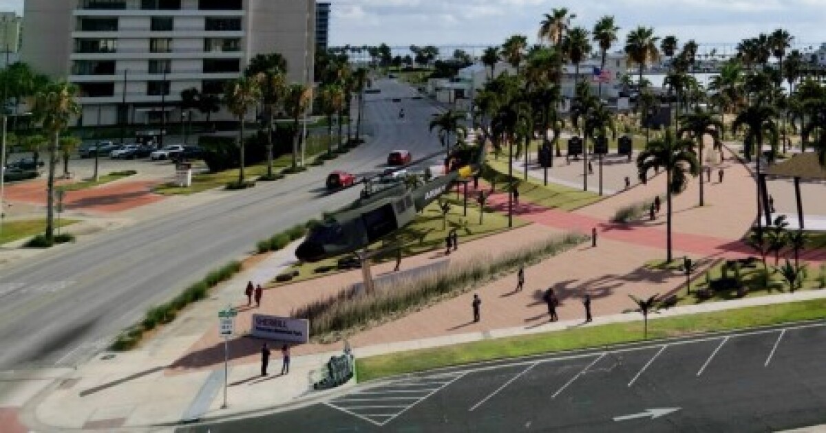 Corpus Christi veterans host their own Huey helicopter dedication
