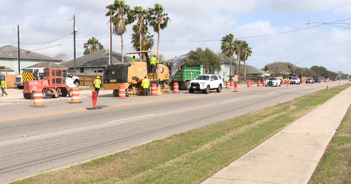 Cimarron Boulevard lane closure between Saratoga and Lipes begins March 6