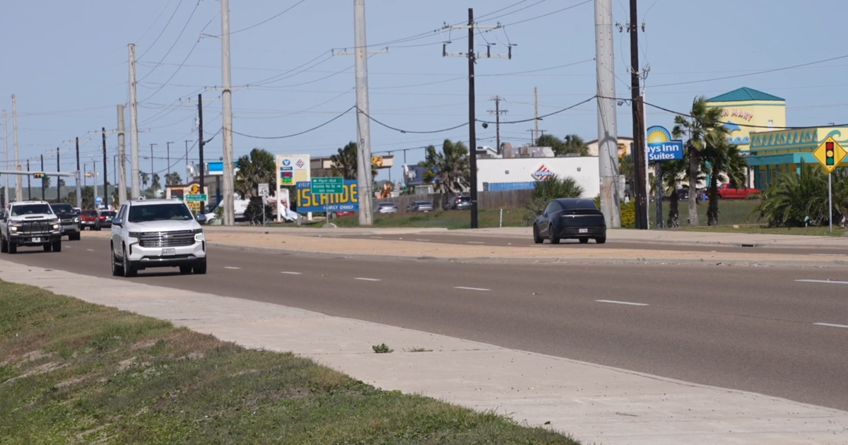 Viral crash video sparks safety concerns in Port Aransas during spring break