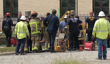 AEP Texas utility worker dies