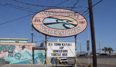 Flour Bluff shops say spring break shoppers speed past on the way to the island