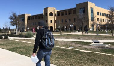 Texas Public Radio conducting second survey of San Antonio college students