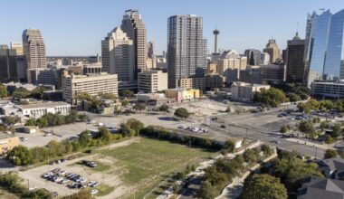 Ballpark high rises, hotel go before San Antonio historic office soon