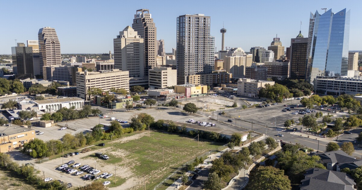Ballpark high rises, hotel go before San Antonio historic office soon