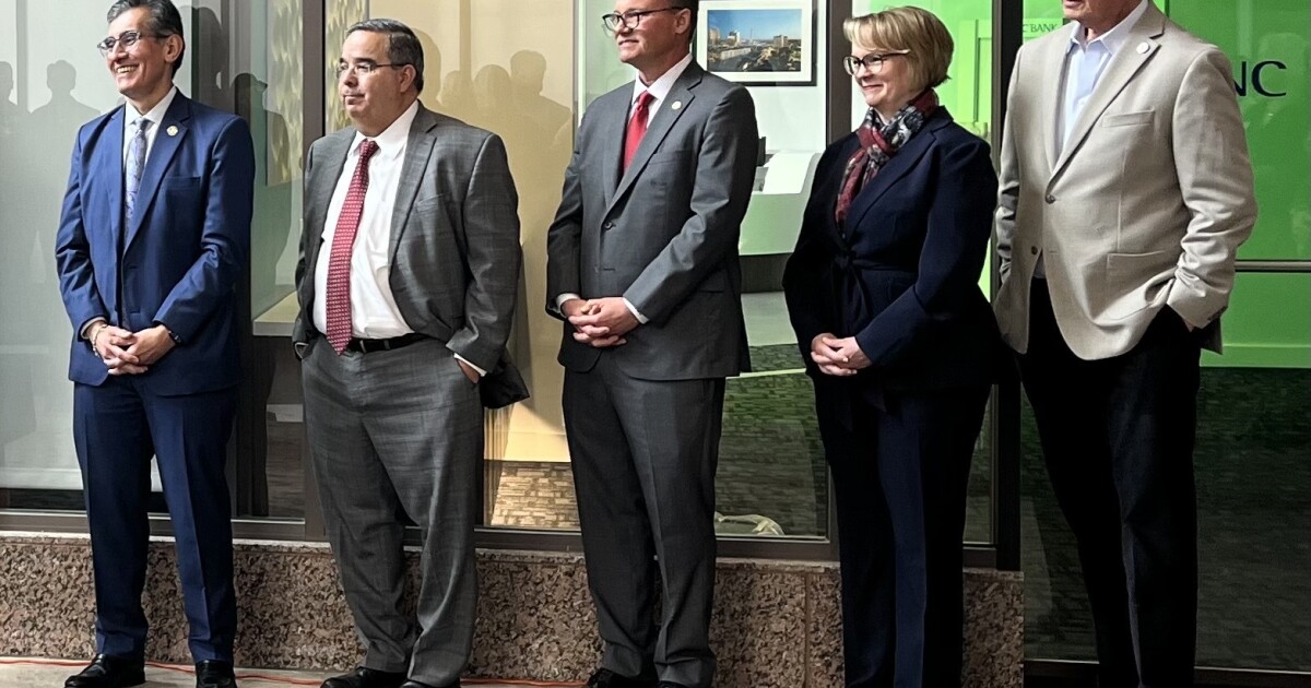 San Antonio college leaders pledge to ensure 45% of residents have college degrees by 2030