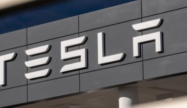 Tesla Sued by Texas Worker Claiming Assault by Austin Shooter