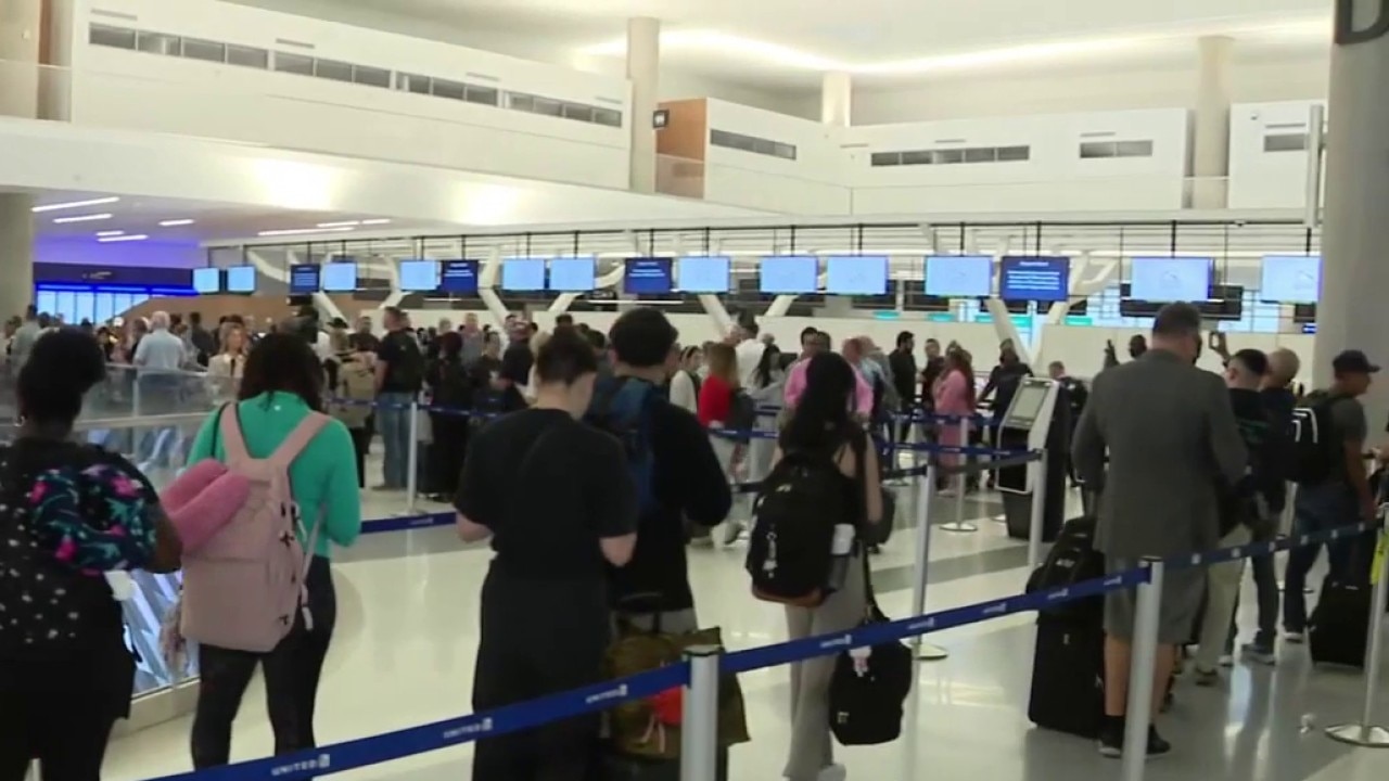 TSA wait times at Houston's Bush Airport could exceed 4 hours, officials say