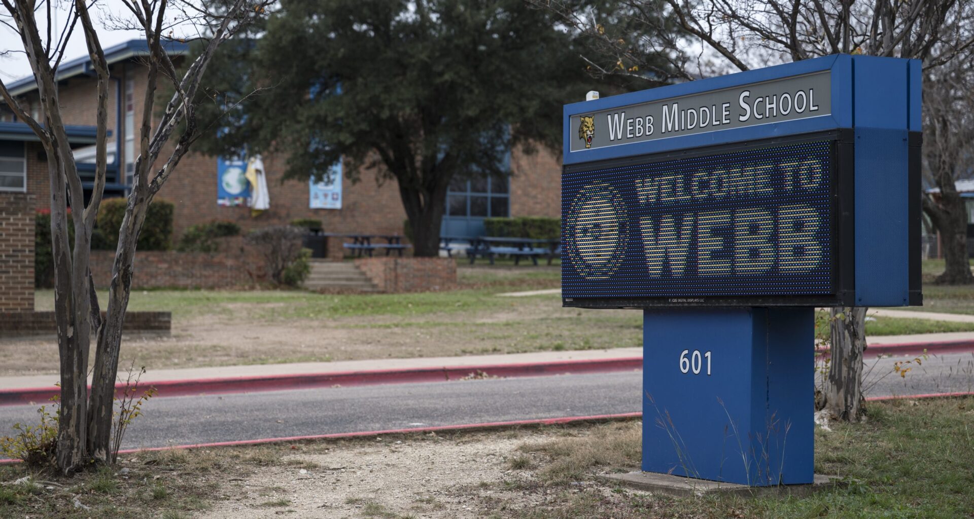 Austin ISD received single SB 1882 bidder for three middle schools