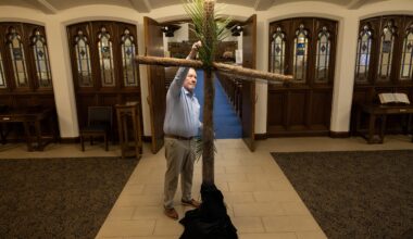 Fort Worth Christians work to bring Easter Sunday to full bloom