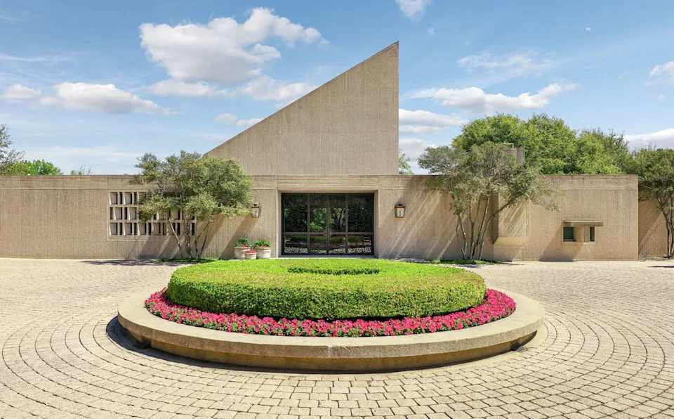 Westover House by I.M. Pei has been listed for $22 million near Fort Worth. (Jason Anderson (JA2 Photo))