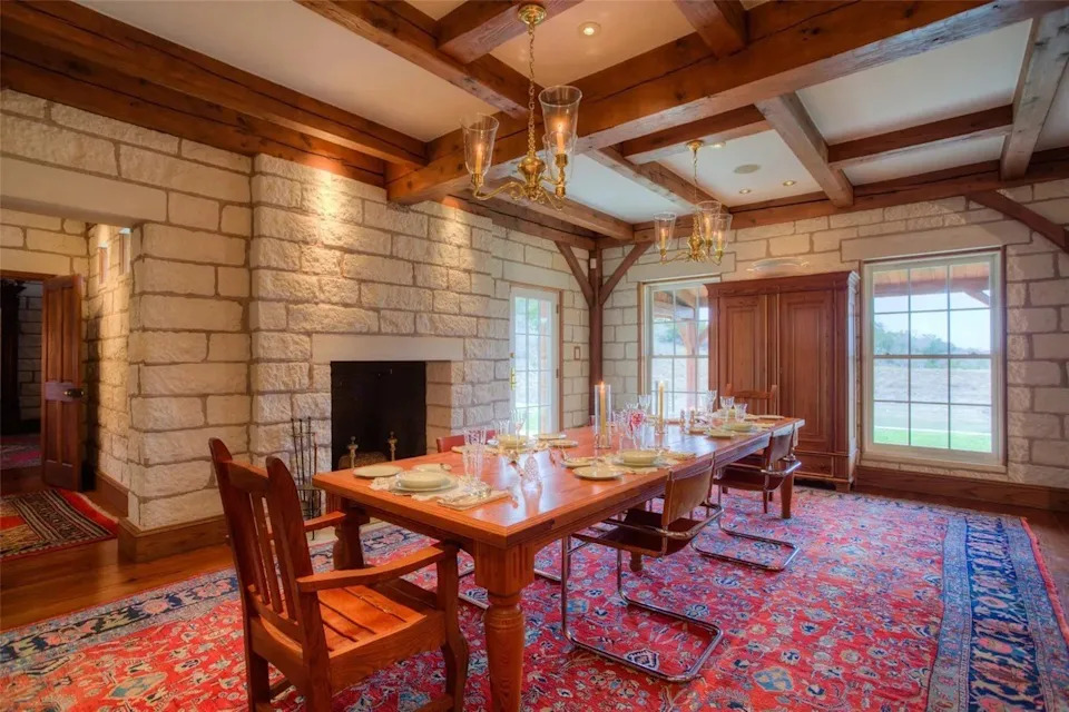Mayfield Ranch, Selling for $4.5M