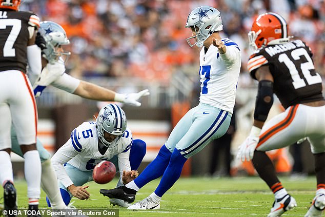 Aubrey holds the record for most field goals converted from 60 yards or more in NFL history