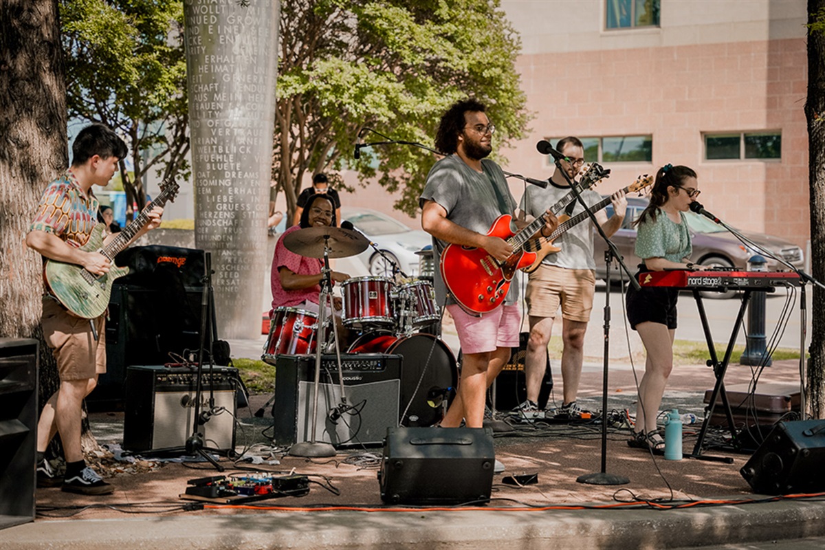 West Main Arts Festival Returns to Downtown Arlington Sept. 20, 2025