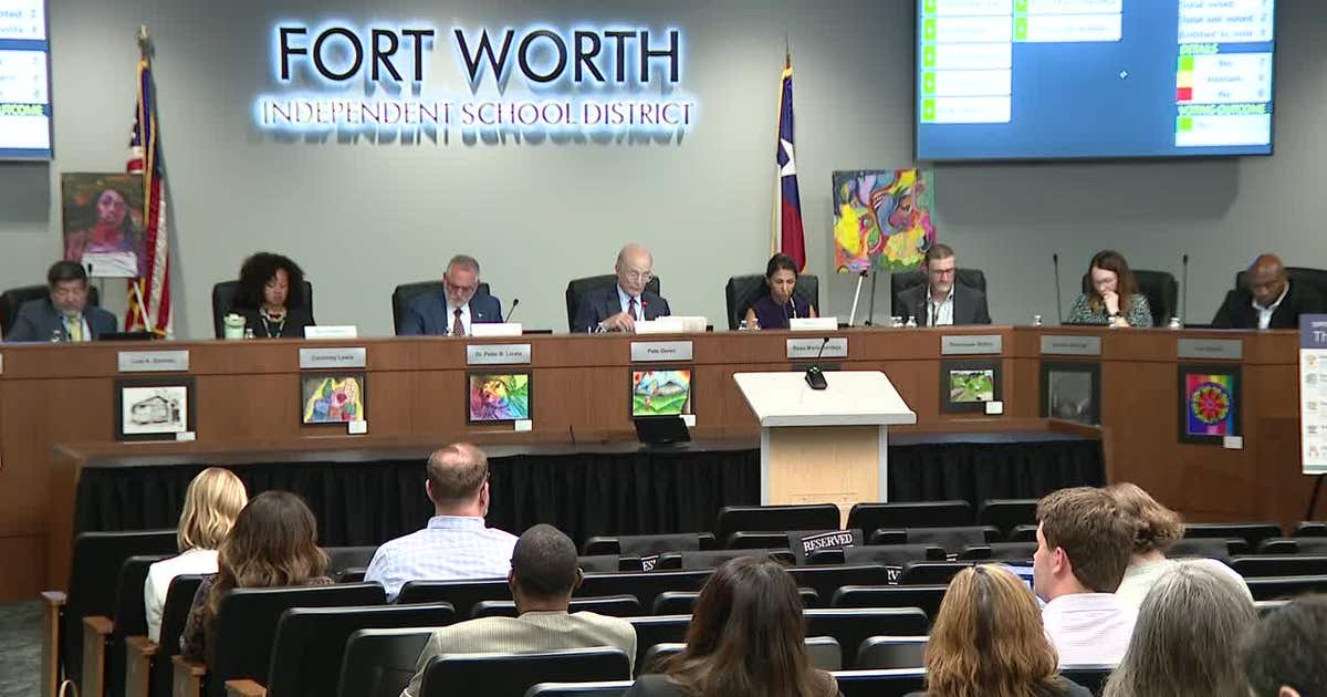New Fort Worth ISD superintendent, school board address public for first time