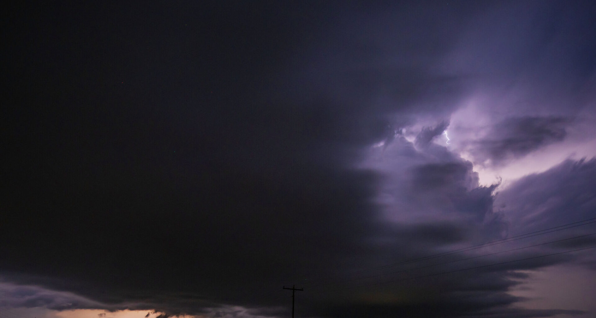 Severe storms headed to slam San Antonio, South Central Texas