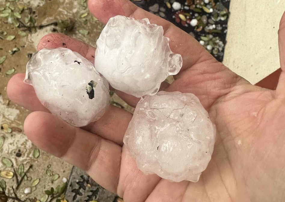 Cold front brings large hail threat, severe weather to Texas