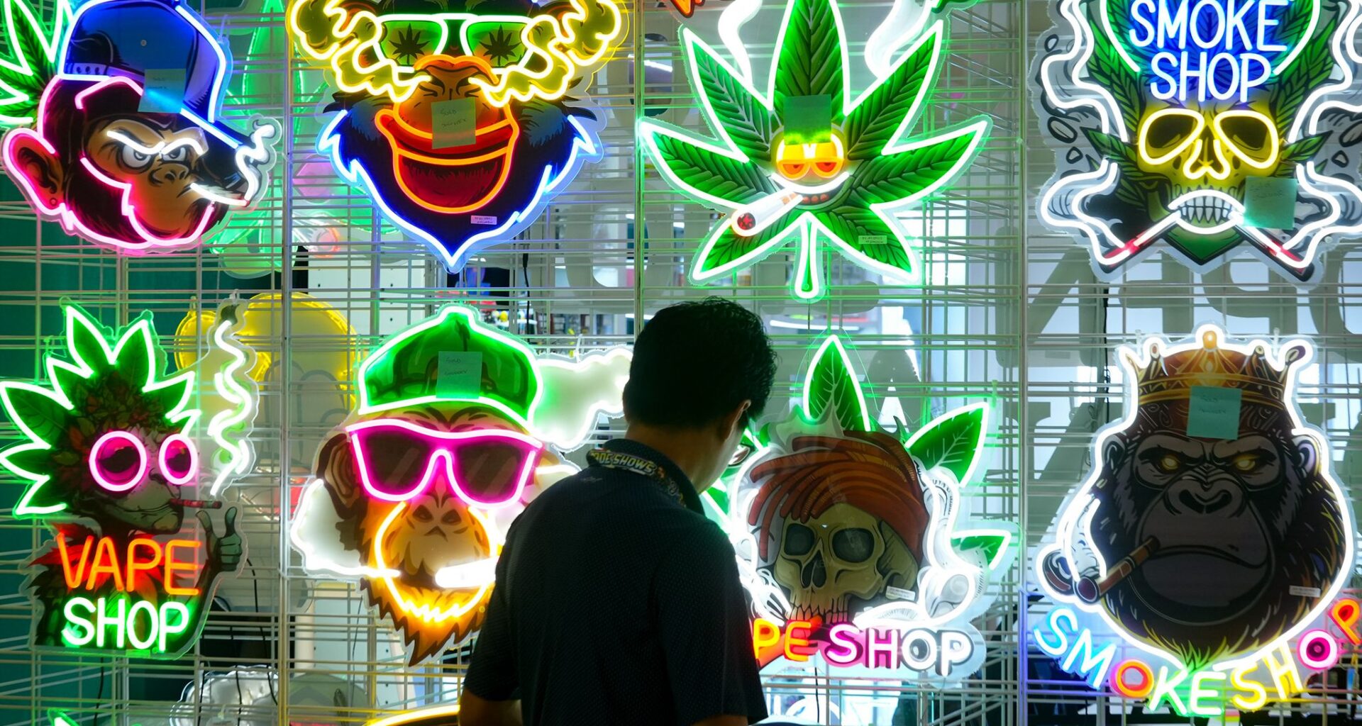 Kratom death suit against far-right influencer stays in Austin