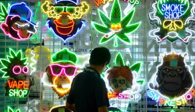 Kratom death suit against far-right influencer stays in Austin