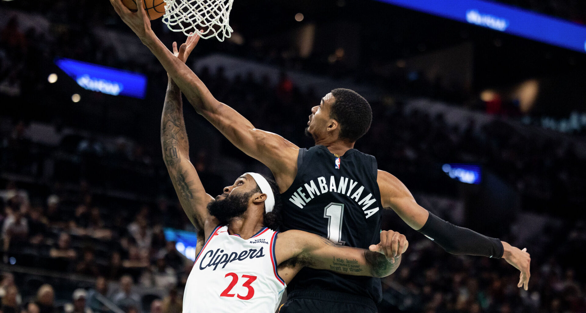 San Antonio creator unveils Wemby-and-alien action figure set