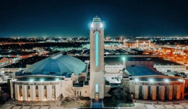 Fort Worth to pay $510,000 to end Will Rogers contract