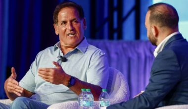 Mark Cuban tells D-FW business owners to get with the AI program