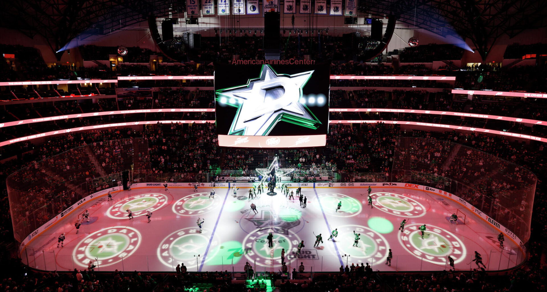 AAC opens investigation into Nazi salute by Stars fans