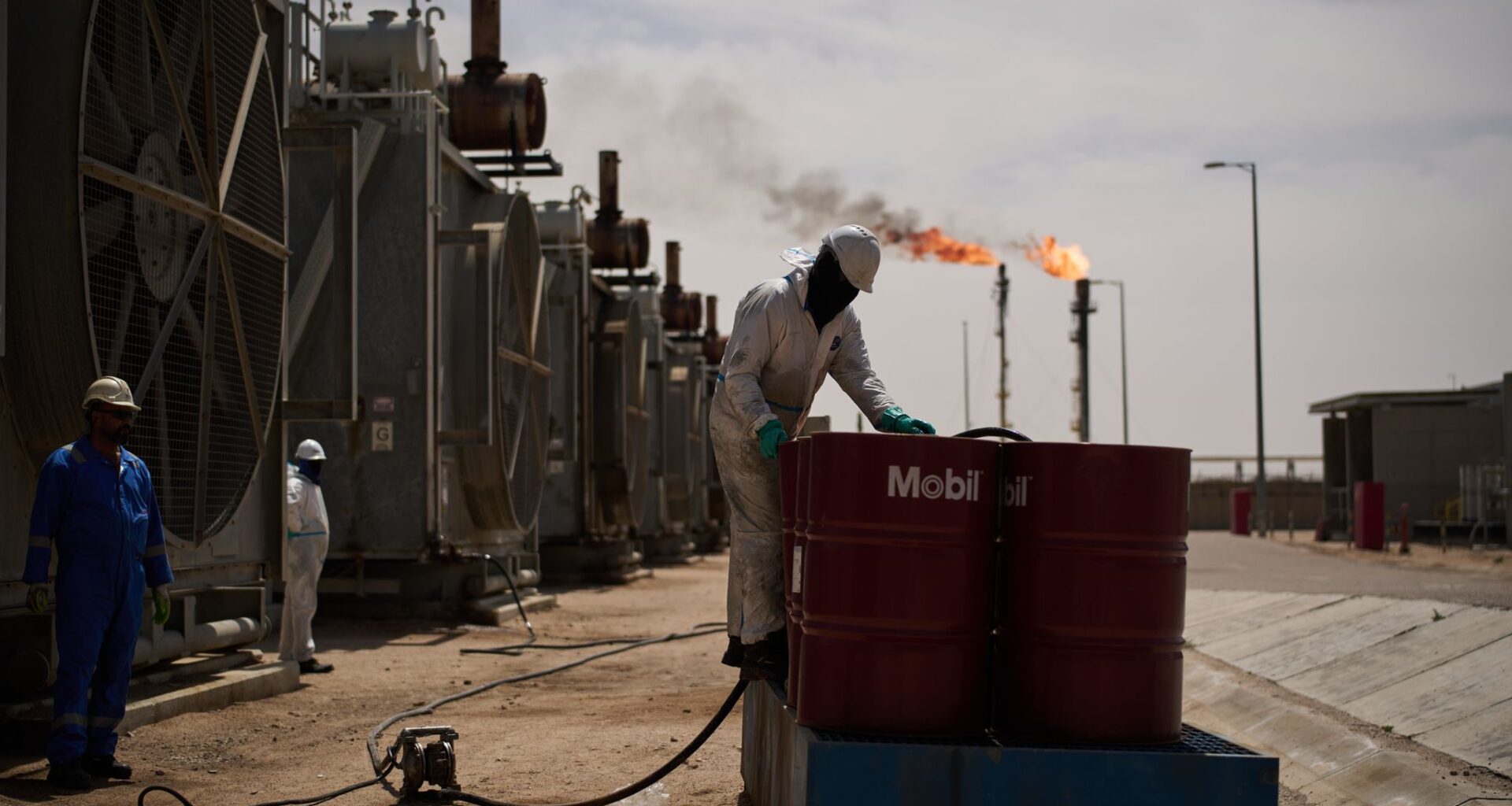 Iraq’s oil hub slows to a crawl as Strait of Hormuz shutdown strangles exports