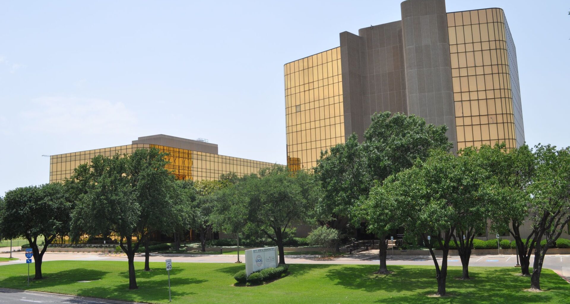 Stemmons Freeway gold towers once home to Mary Kay becoming apartments
