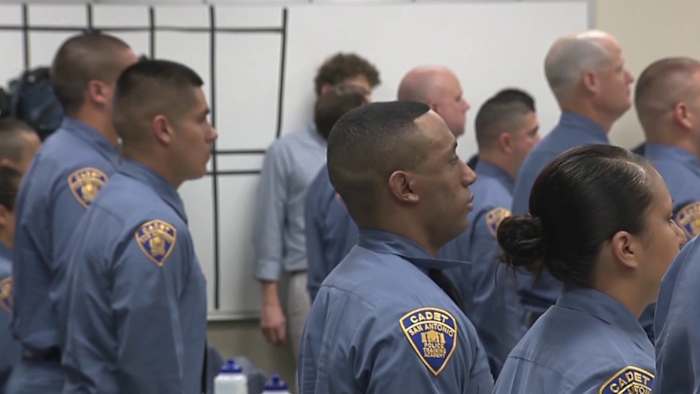 Adding San Antonio Police Department officers poised to become budget issue once more