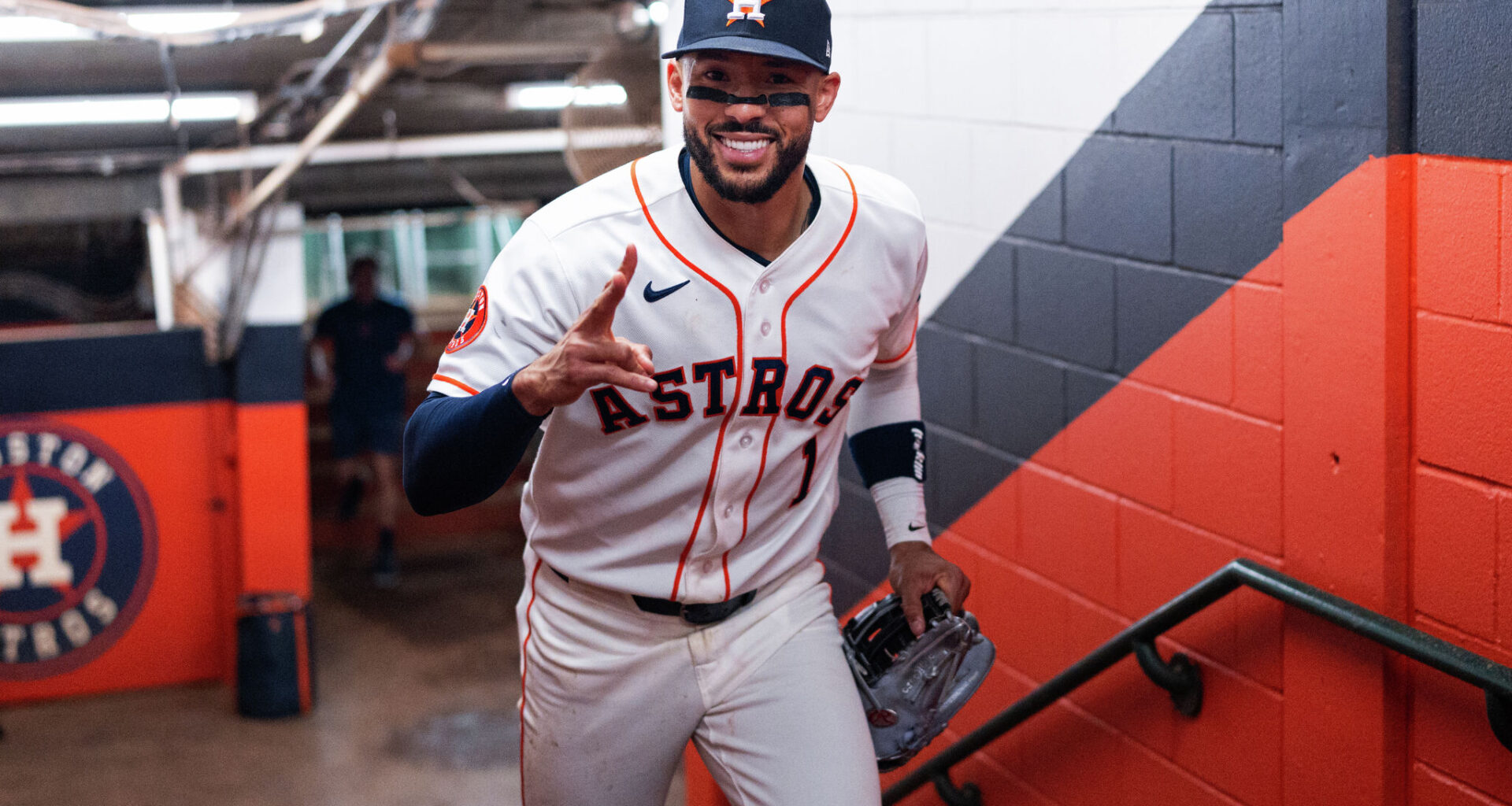 Astros sweep Red Sox — so why does ESPN still rank Boston higher?