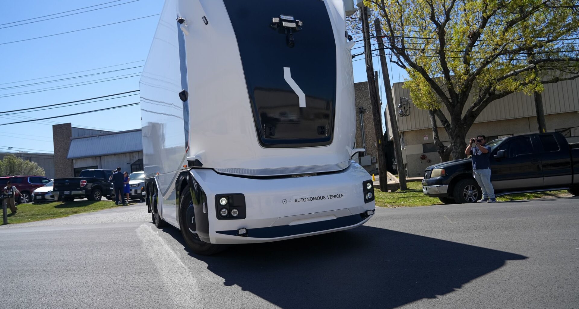 Electric and autonomous big rigs are flocking to Texas highways