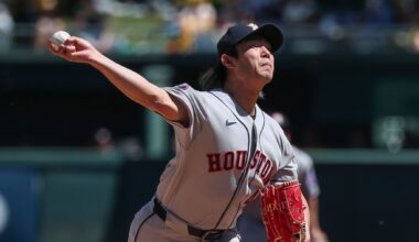 Walker homers, Peña gets 600th hit as Astros rout Athletics 11-0