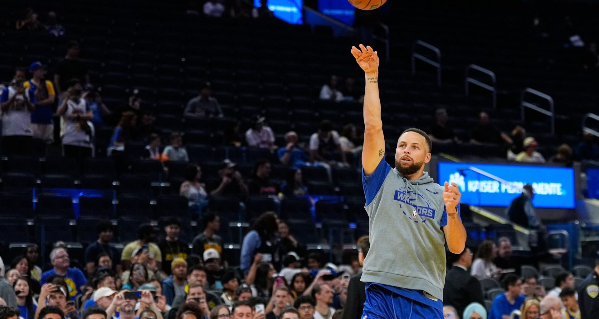 After missing more than two months with right knee injury, Stephen Curry returning for Warriors