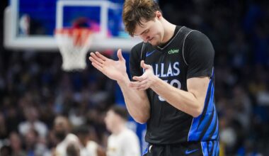 Arizona and Michigan compete during the first half of an NCAA college basketball tournament semifinal game at the Final Four, Saturday, April 4, 2026, in Indianapolis. (AP Photo/AJ Mast)
