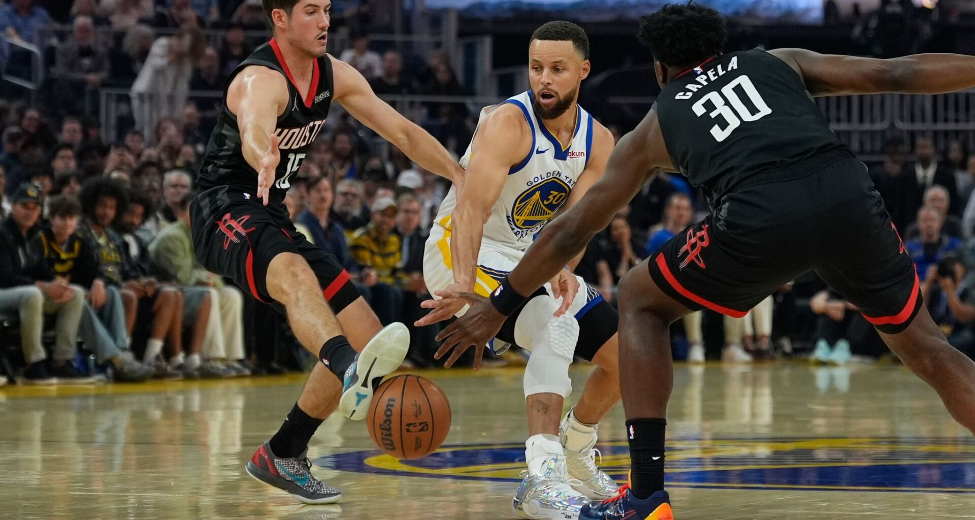 Kevin Durant, Rockets spoil Stephen Curry's return from injury, beat Warriors 117-116