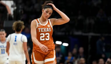 Aaliyah Crump reportedly transferring from Texas basketball team