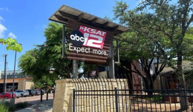 Save 25% on one of our favorite portable coffee makers for Cyber Monday.