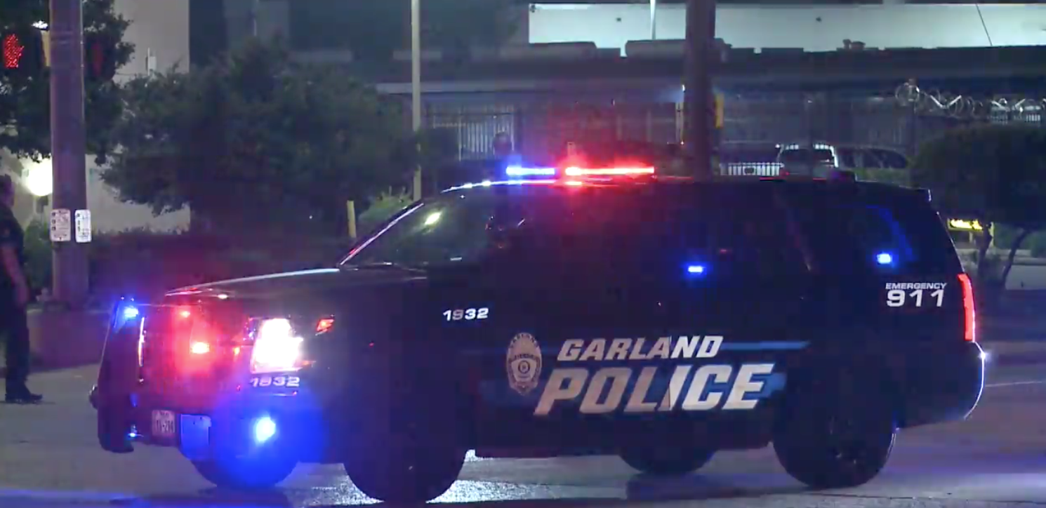 Man found shot in front of Garland home dies in hospital