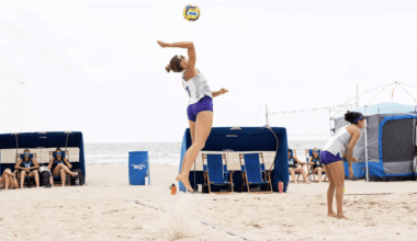 Texans victorious in rematch with ULM, nearly knock off host Islanders in Corpus Christi