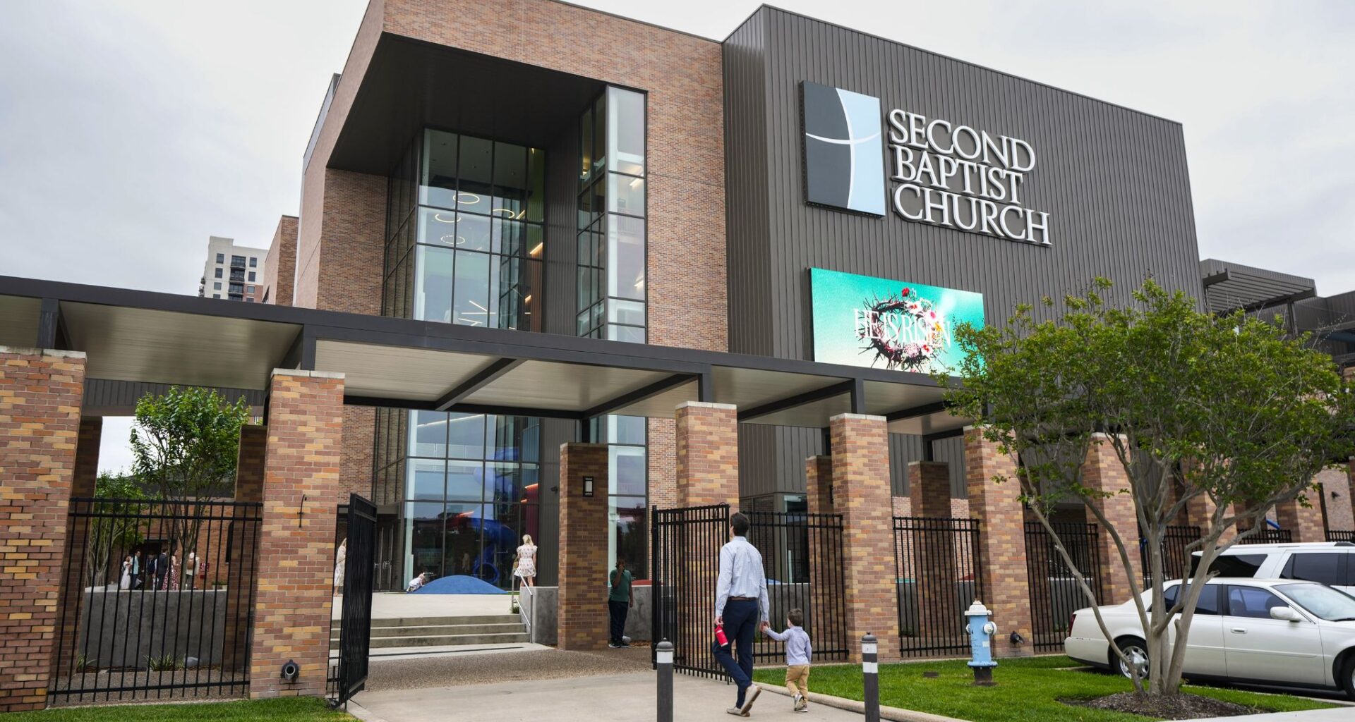Houston's Second Baptist trial date changed as court orders mediation