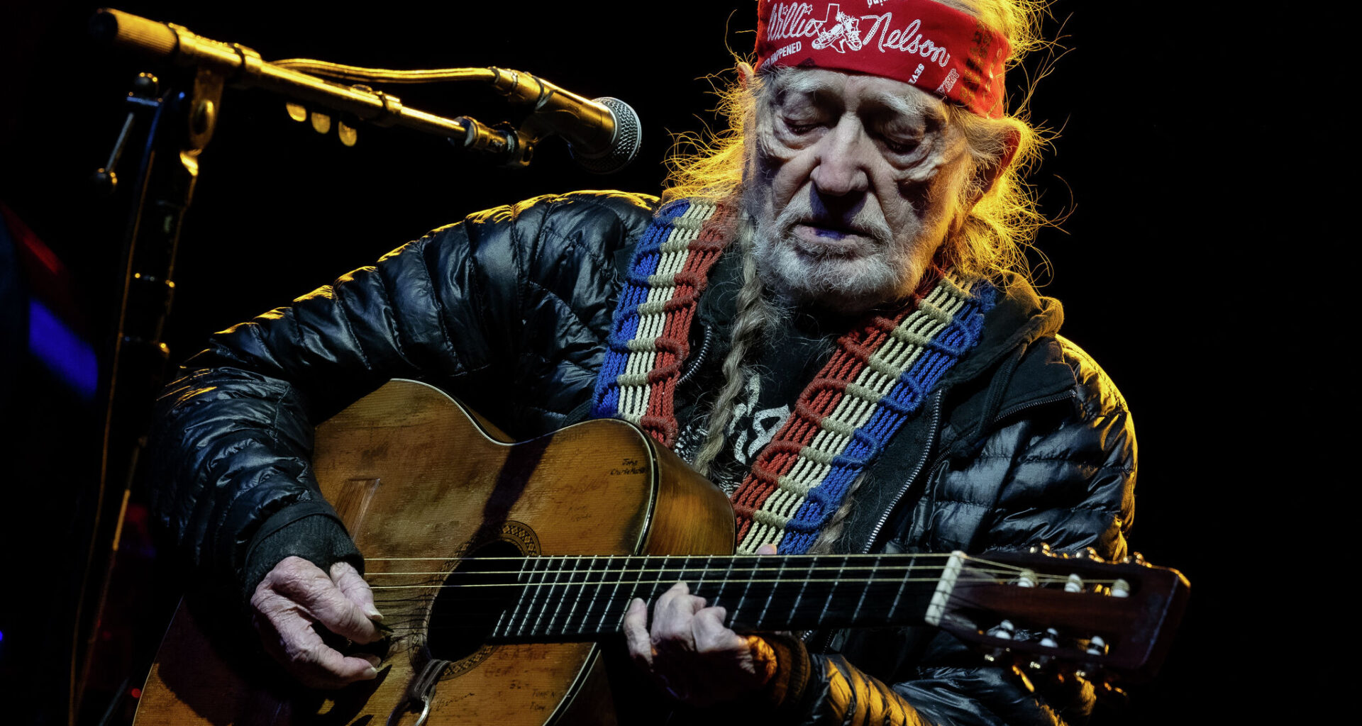 Country legend returns to notable Texas university after 72 years