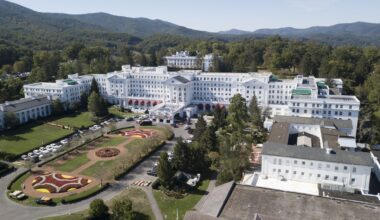 Dallas' Omni in line for historic W.V. golf course owned by senator