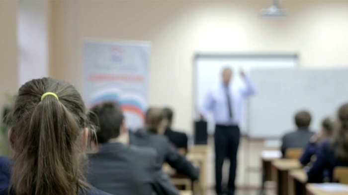 Houston ISD board to consider step that could open door to future staffing cuts