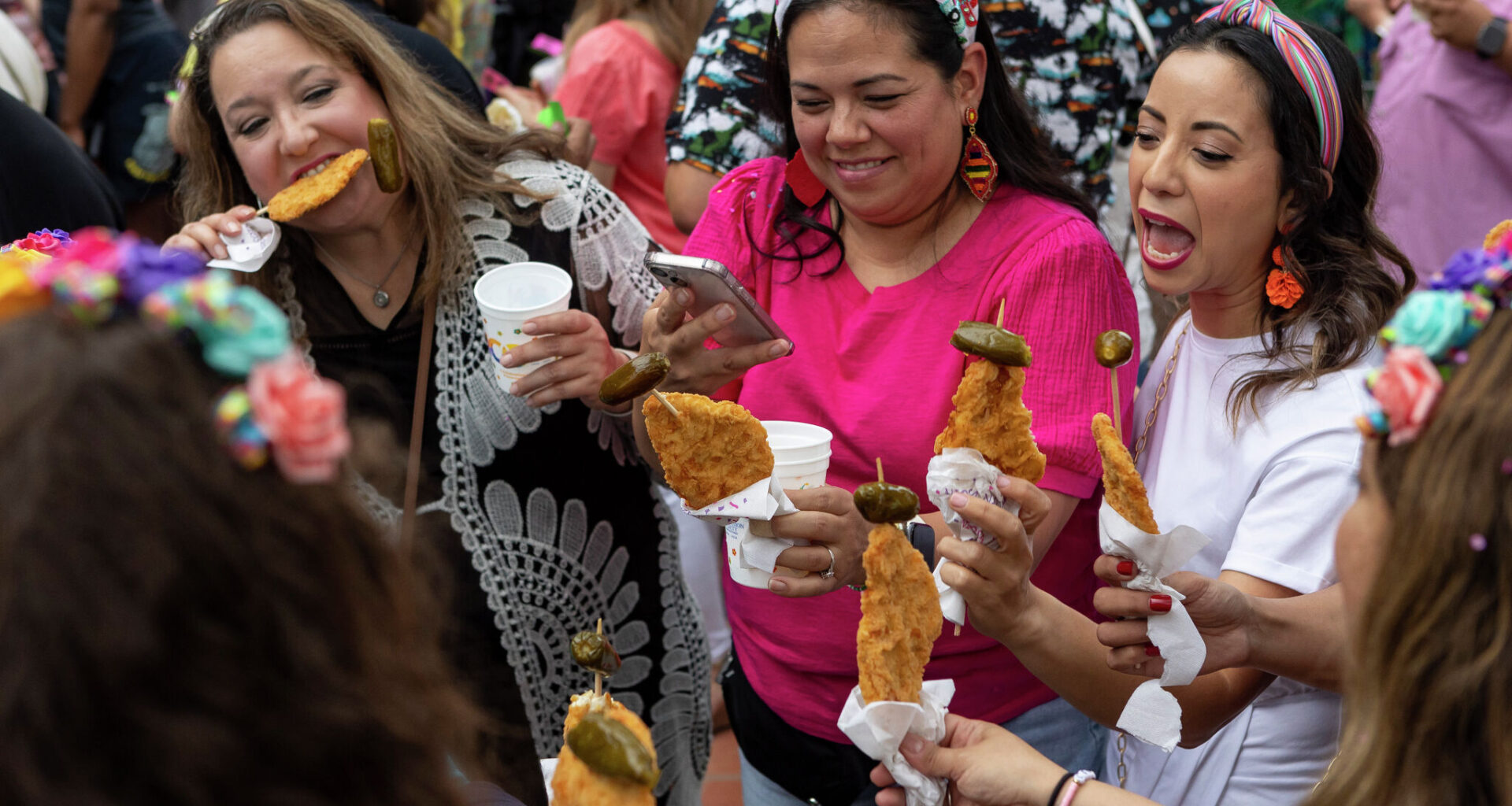 5 San Antonio restaurants serving chicken on a stick