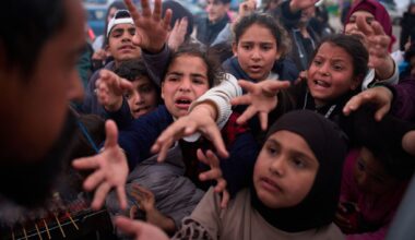 US and Iran prepare for ceasefire talks as Netanyahu authorizes negotiations with Lebanon